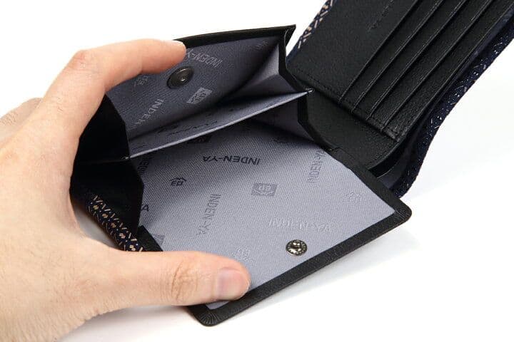 印傳屋メンズ二つ折り財布　　新品未使用　箱無し　ロングセラーシリーズ美品