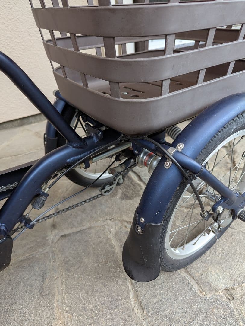 ブリヂストン　フロンティア　ラクットワゴン　電動アシスト　3輪車