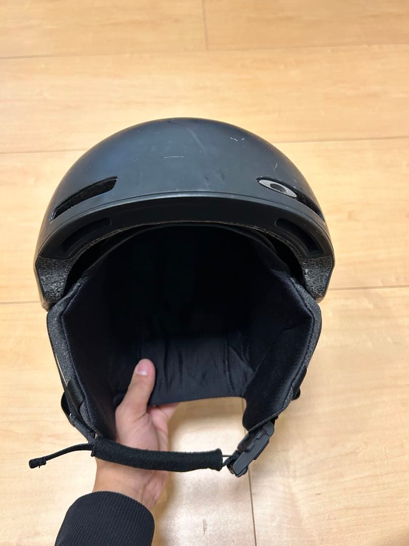【BOA搭載】オークリーOakleyスノーボードヘルメット MOD1 Mサイズ黒