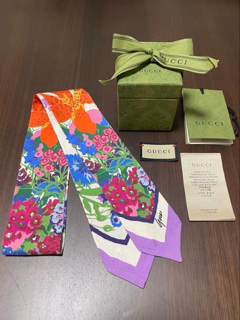 ♡GUCCI♡ シルクツイル