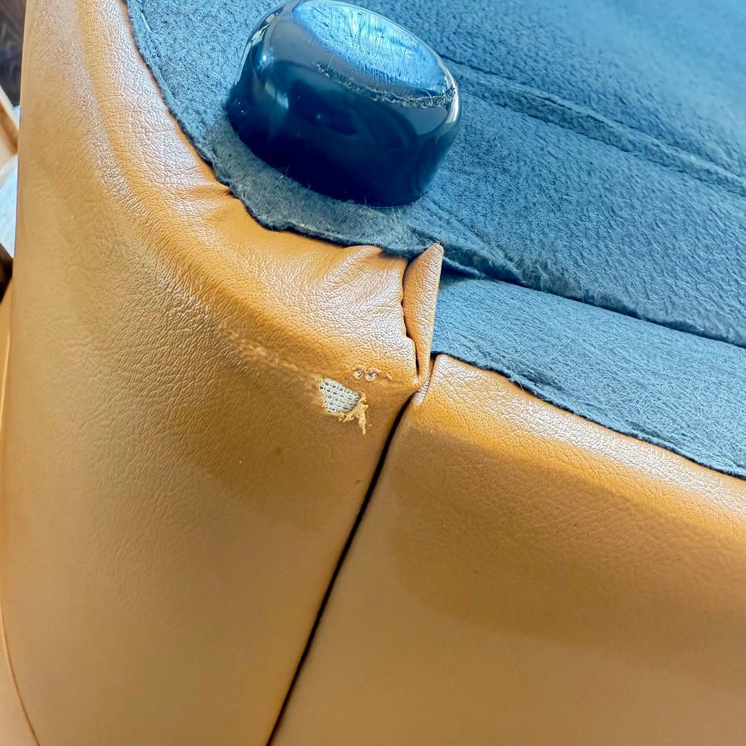 東京23区配送無料　カリモクソファー　ZT73　2.5人掛け