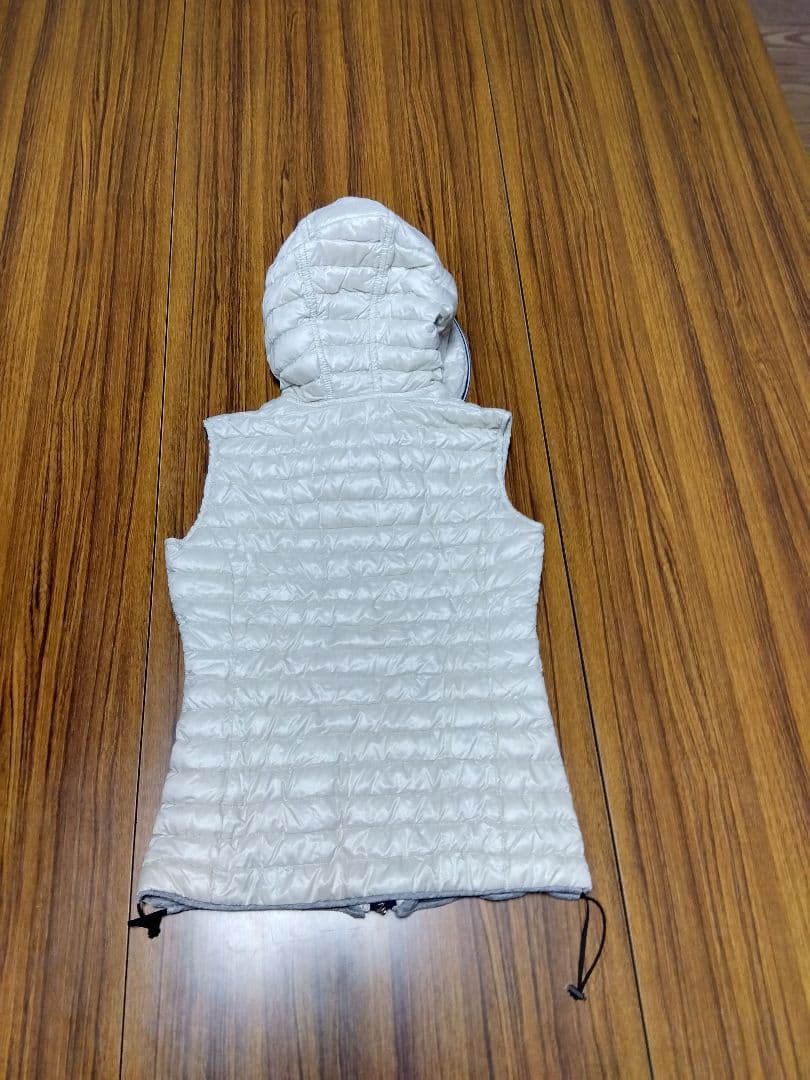 DUVETICAデュペティカ　 ダウンベスト　ダブルジップフード　ホワイト　38