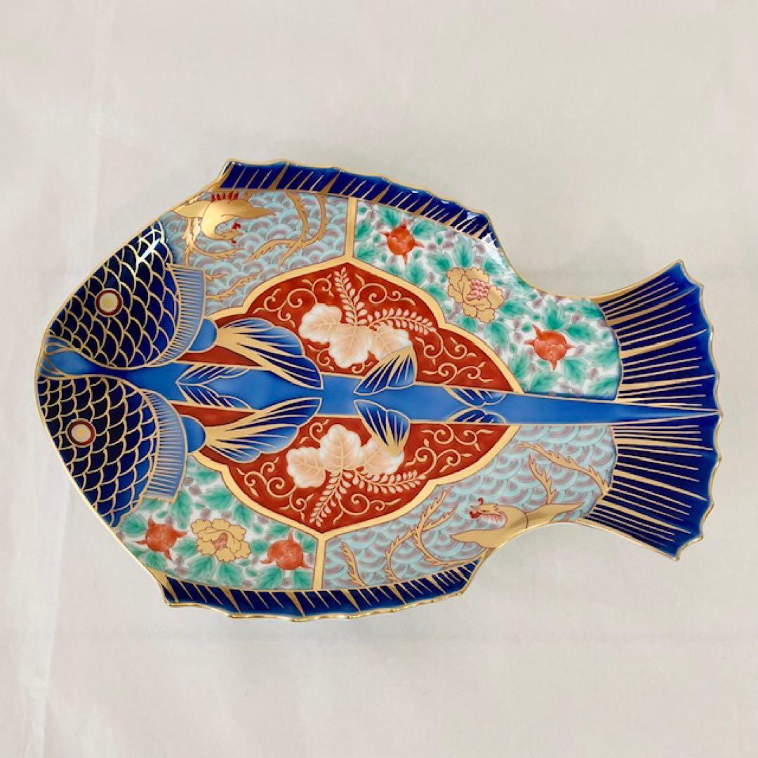 未使用　深川製磁　宮内庁御用達　古伊万里鳳凰割地紋　魚型皿