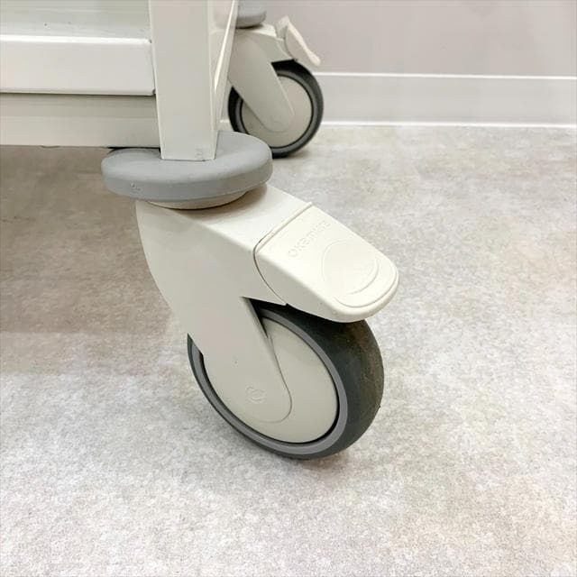 オカムラブックトラック