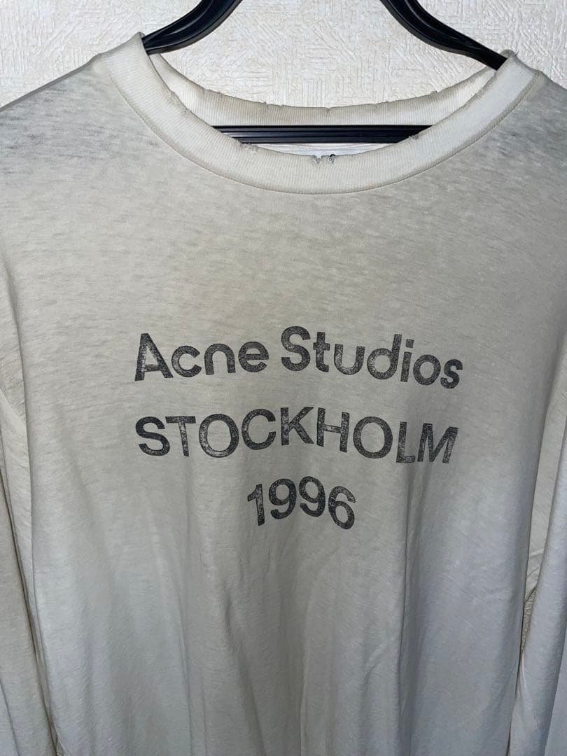 Acne Studios ロゴTシャツ