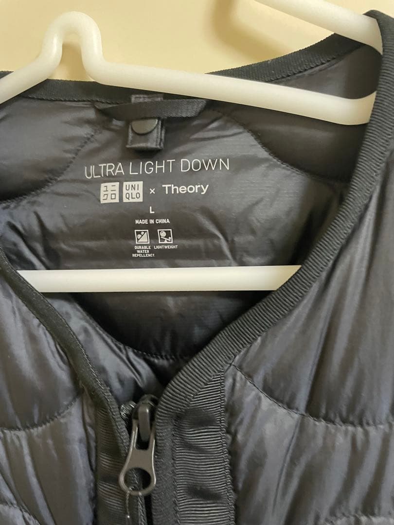 ユニクロ　セオリー　ダウンベスト　L