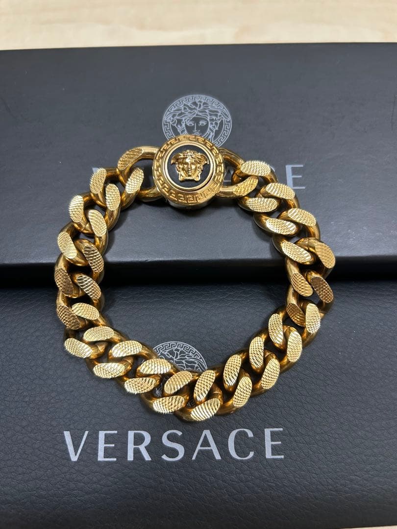 VERSACE ゴールド チェーンブレスレット