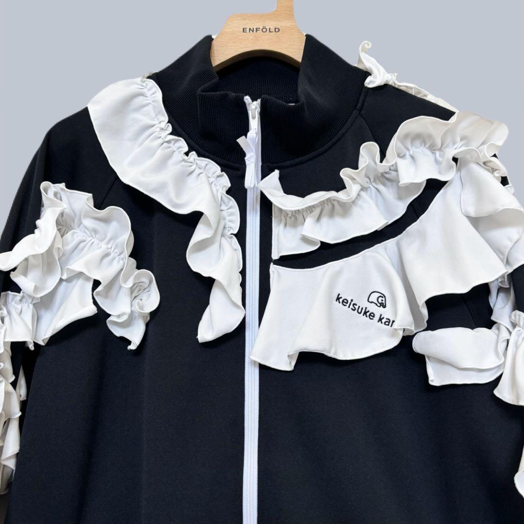 keisuke kanda フリルまみれのジャージ