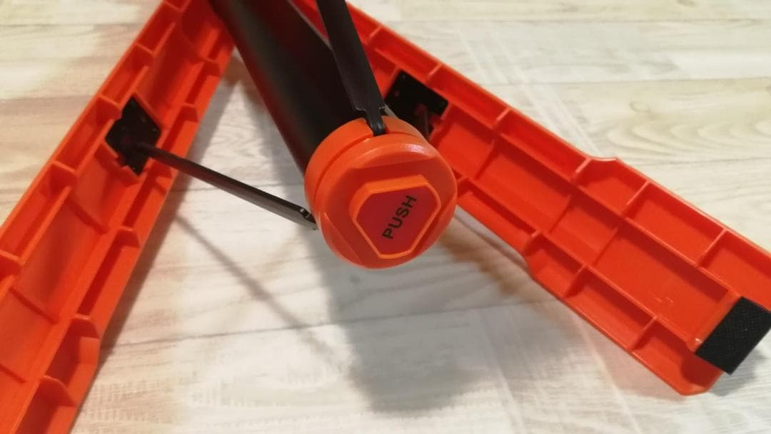 SUKITEN 投光器 充電式 led 作業灯 200W 屋外 ワークライト【a