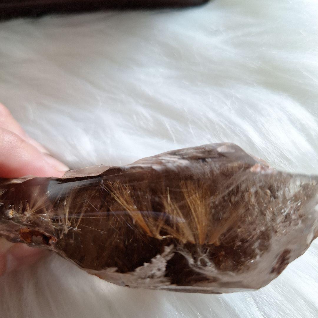 ★天然石★透明感がハンパないルチルクォーツ(台座付)