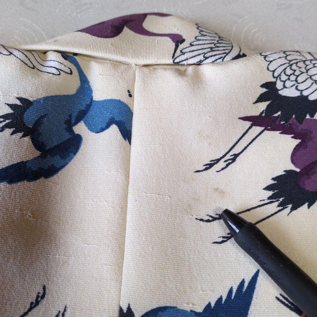 七五三３歳正絹アイボリー地に鶴柄手縫いの被布（中綿無し）