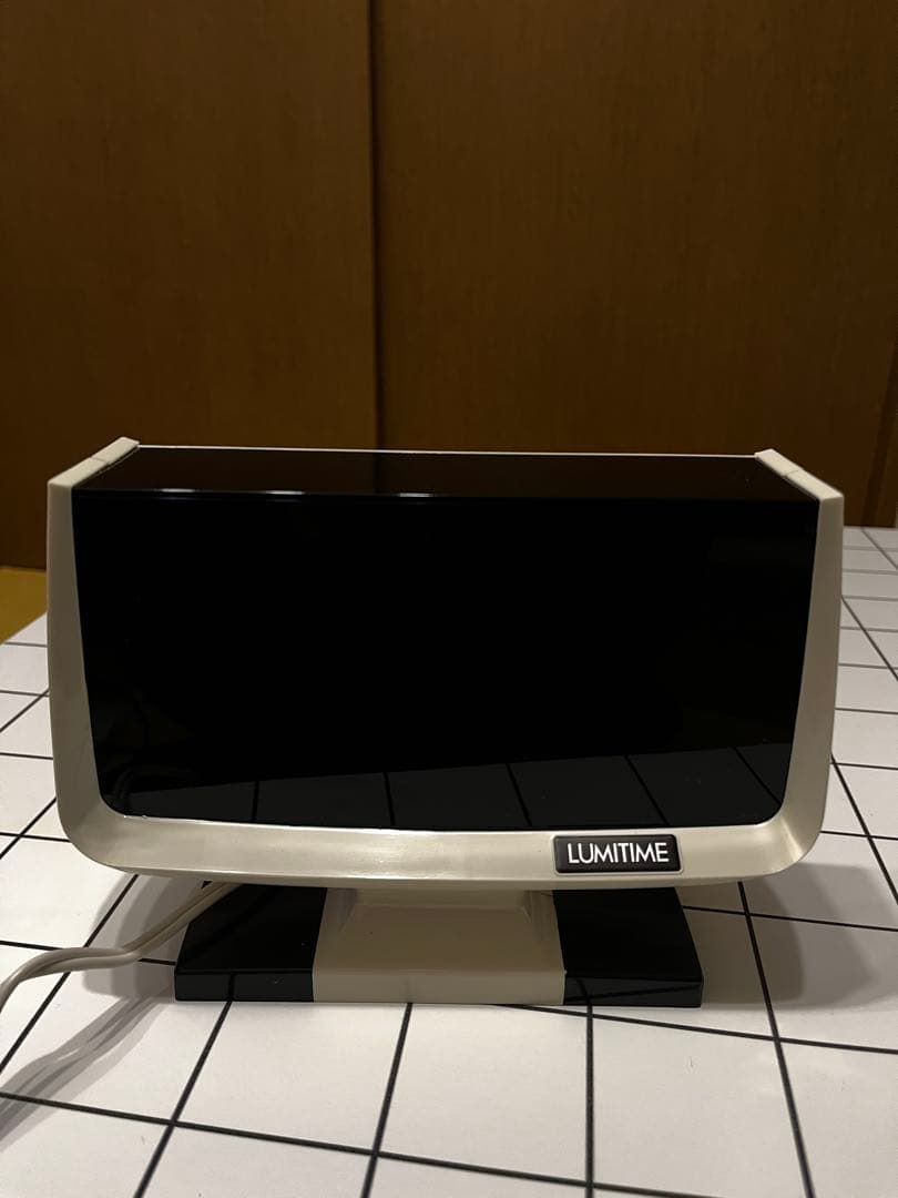 LUMITIME デジタル置時計 ホワイト/ブラック