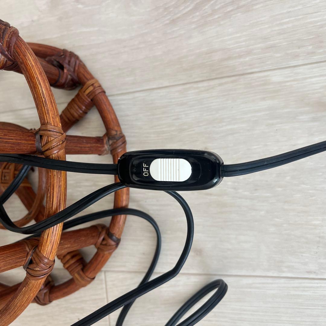 コイズミ産業　ラタン製フロアスタンド ブラウン