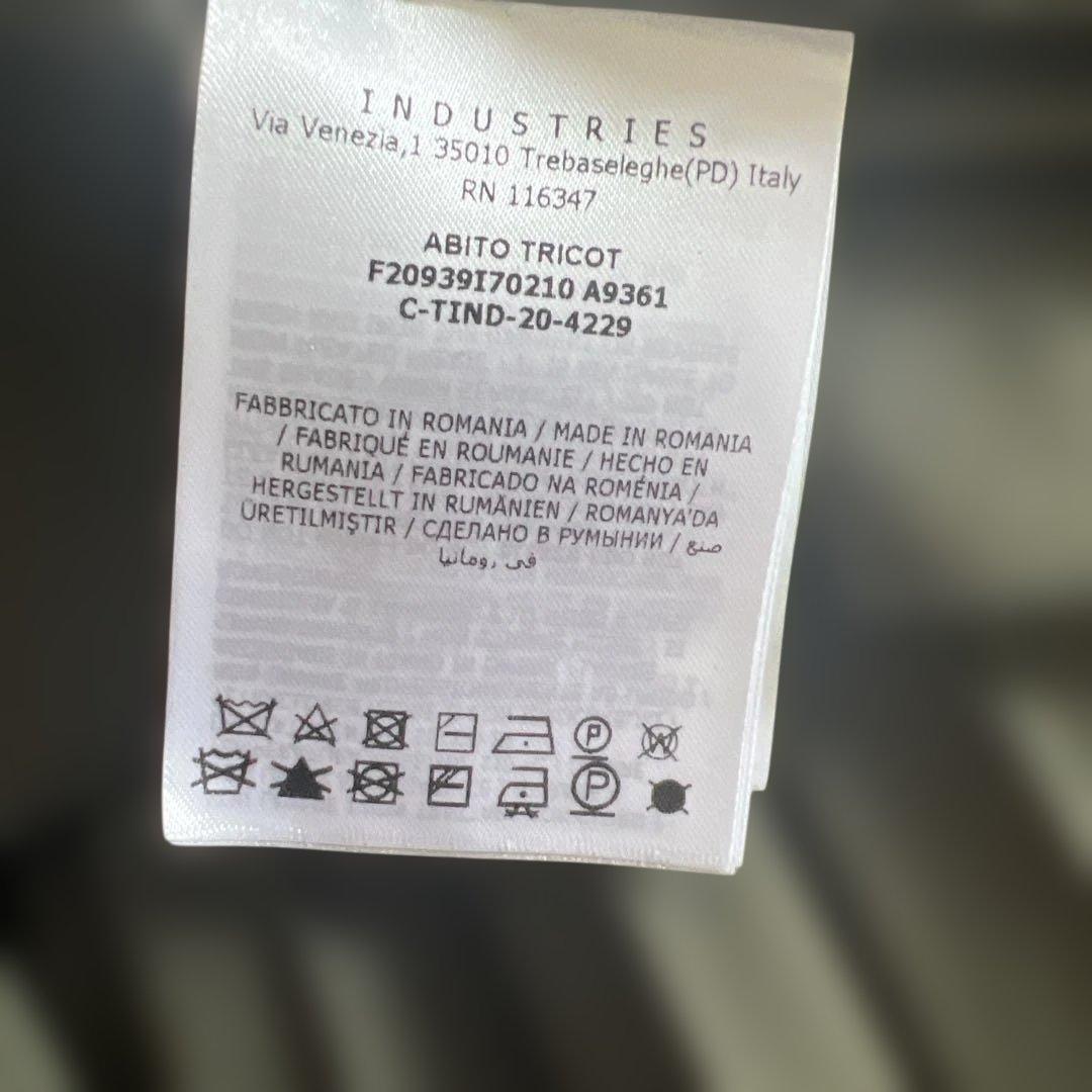 確約済み　モンクレール　ニット×プリーツ切り替えワンピース