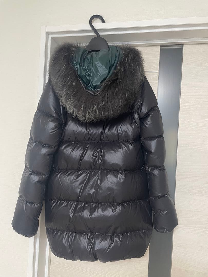 ☆*☆様 DUVETICA ブラックダウンフード付き　KAPPADUE