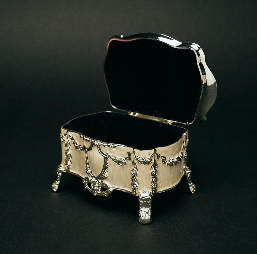 新品 ヨーロピアン ジュエリーボックス