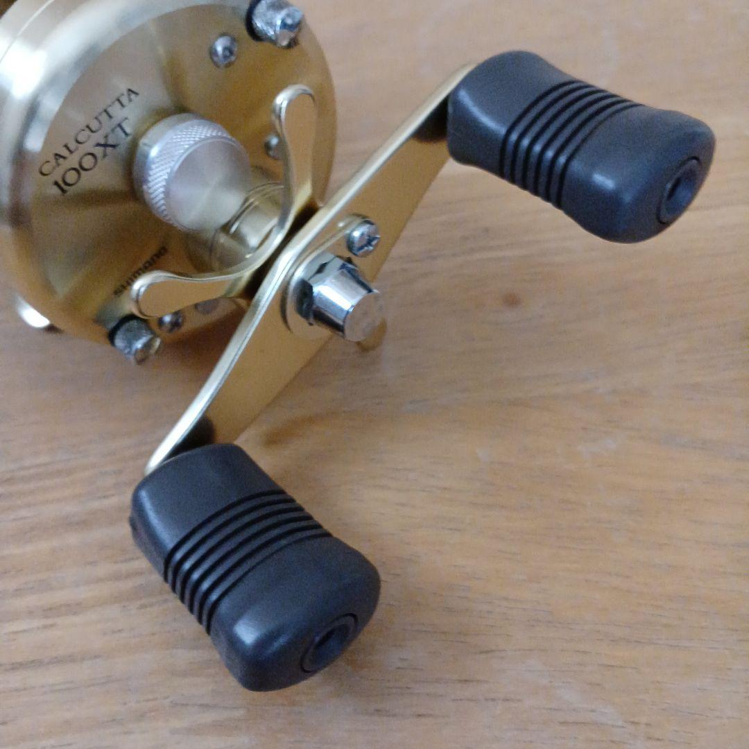 SHIMANO CALCUTTA 100XT ベイトリール　ゴールド　シマノ