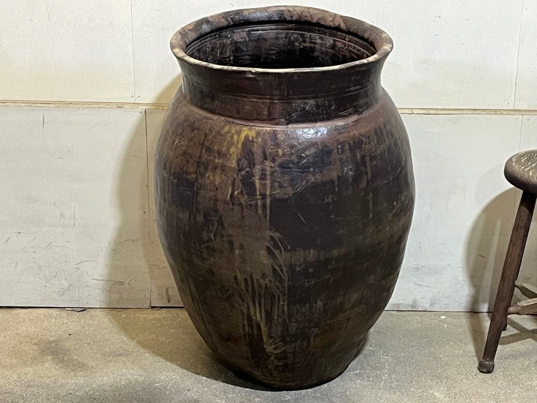 古い唐津焼の甕79cm 大甕 瓶 水鉢 古民具 壺