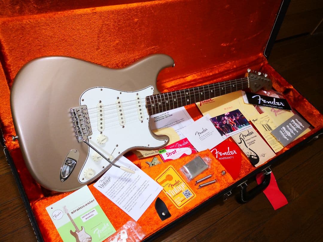 ギター FENDER NEW AMERICAN VINTAGE 1965