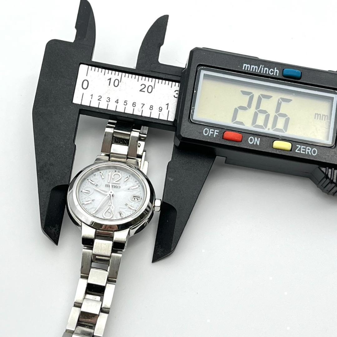 美品 セイコー 腕時計 ルキア 電波ソーラー電池 ラウンド 3針 レディース