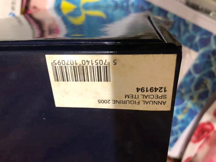 新品、箱付2005年限定品、ロイヤルコペンハーゲン、ハッピーピッグ、豚さん置物