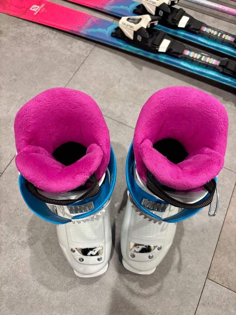 ⭐︎ 即発送可能　総額約4万円 ジュニア キッズ スキー 4点セット 女の子 ⭐︎