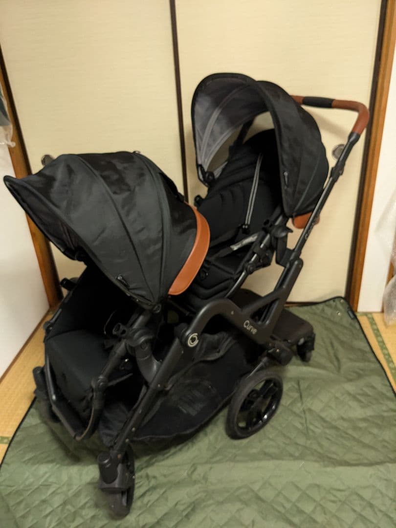 Kolcraft コンターズカーブ ダブルストローラー ジェット 黒 2人乗り