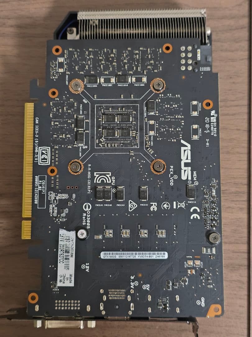 ASUS GTX 1660 Super グラフィックボード