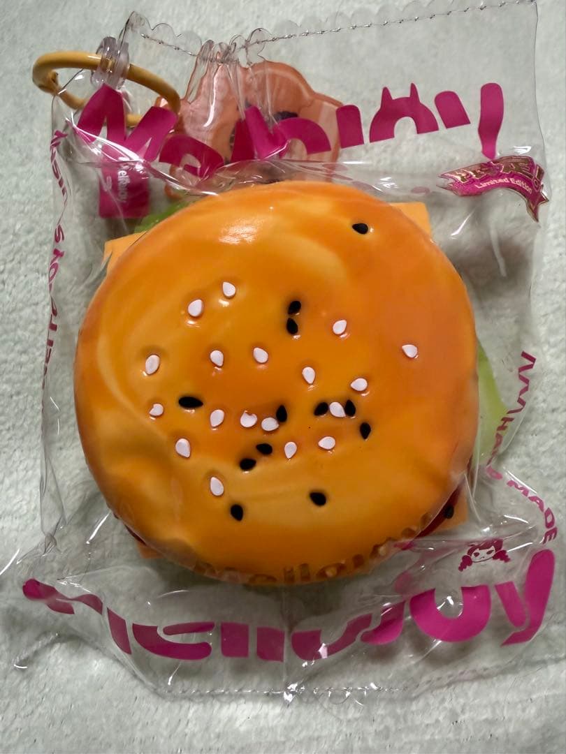 み*ね様 【限定】メロジョイ 不思議なマカロンシリーズシークレット ハンバーガー