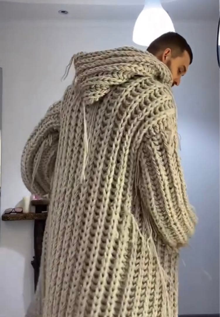 フードニットコート　ロングカーディガン　ダメージニット　コーディガン　手編み