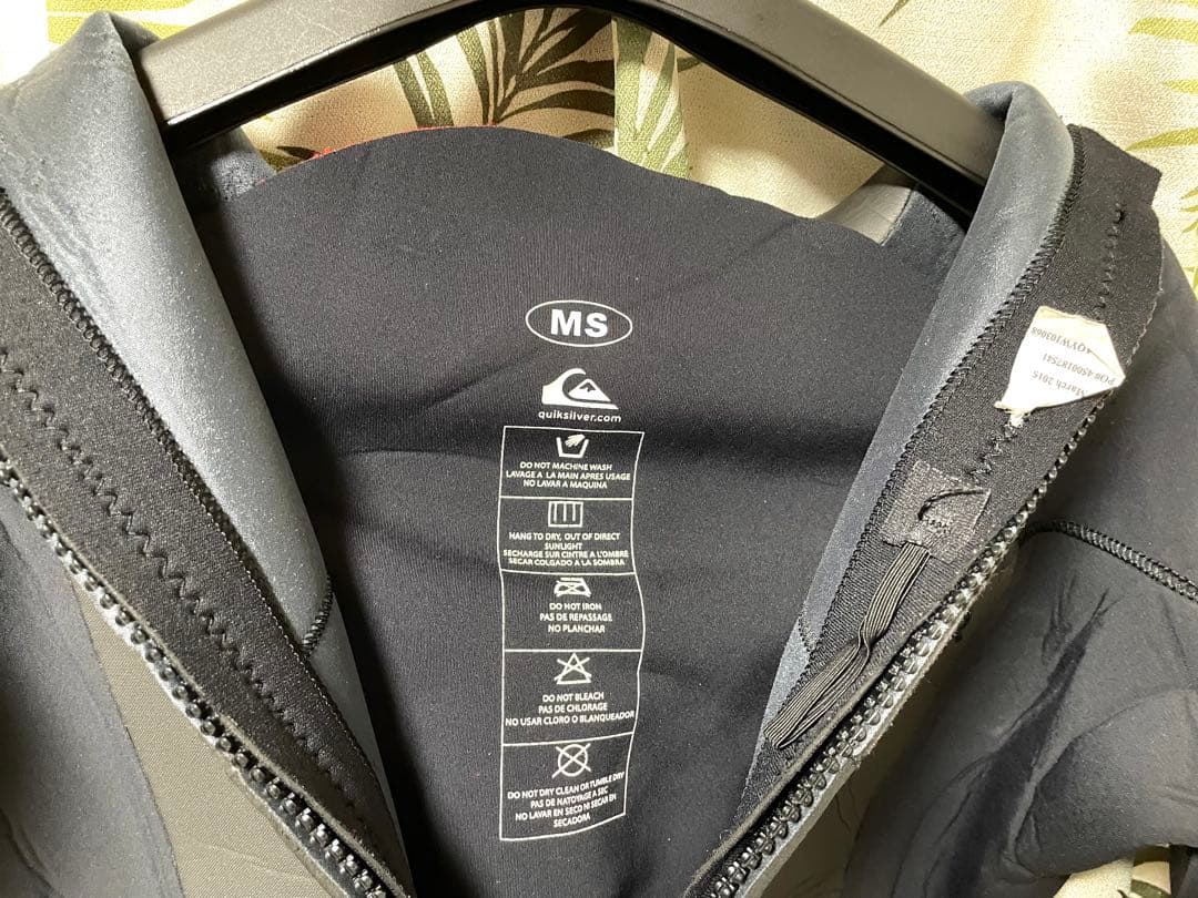 ✳️良品★クイックシルバー★ＭＳ★4×5×3mmフル★超伸縮ジャージ★GBS