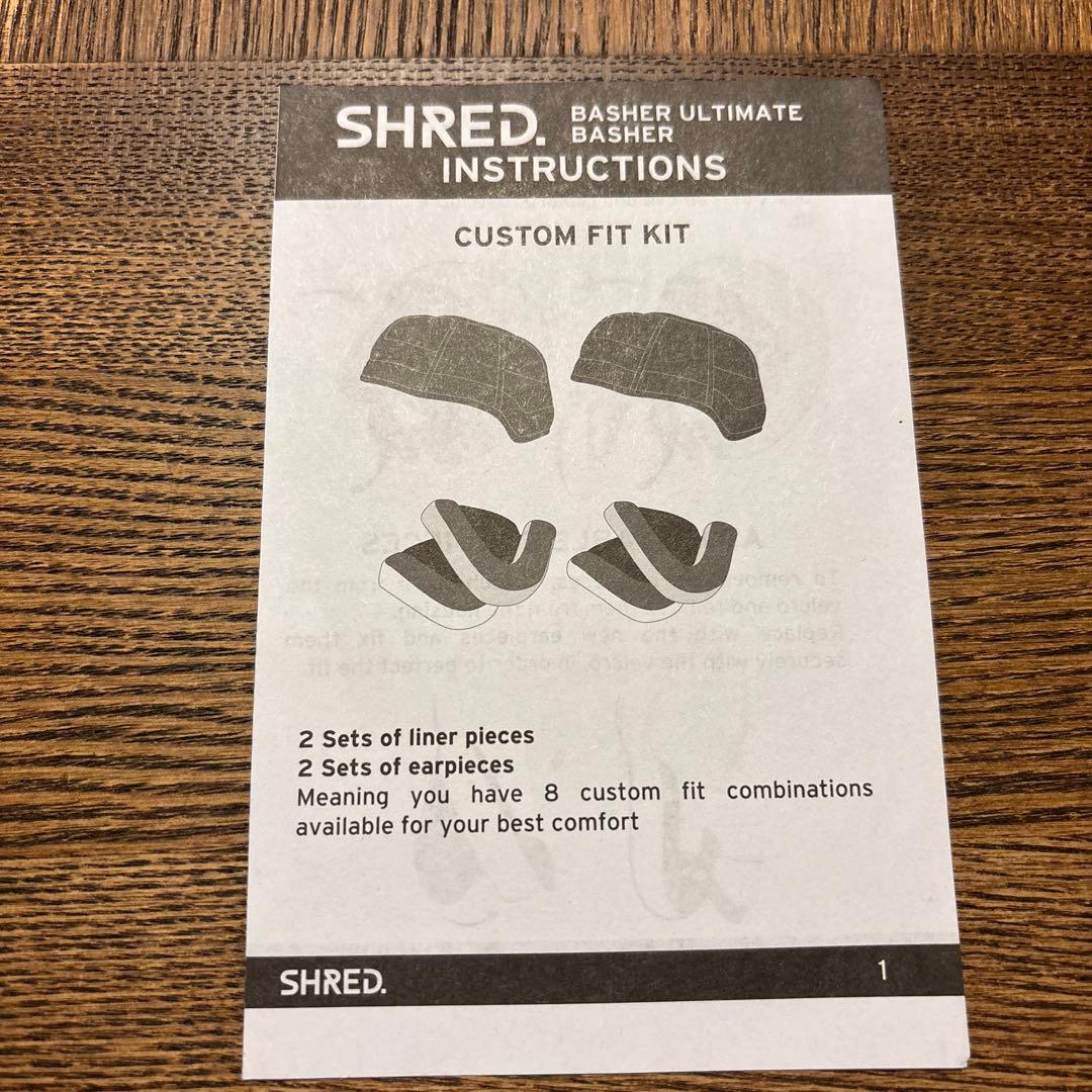 mini SHRED. ヘルメット 青