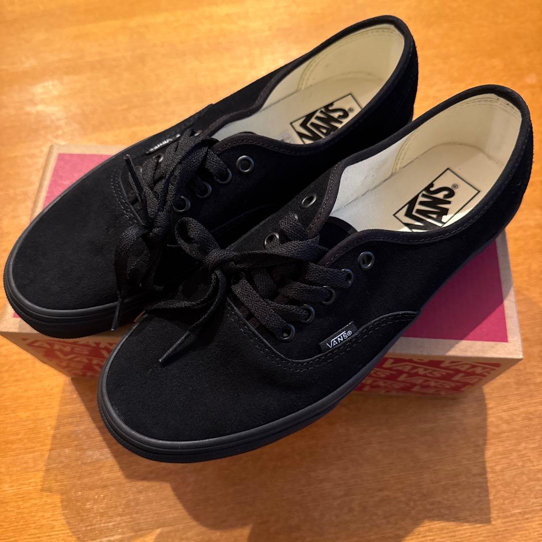 新品 VANS AUTHENTIC SUEDE オーセンティック スウェード26