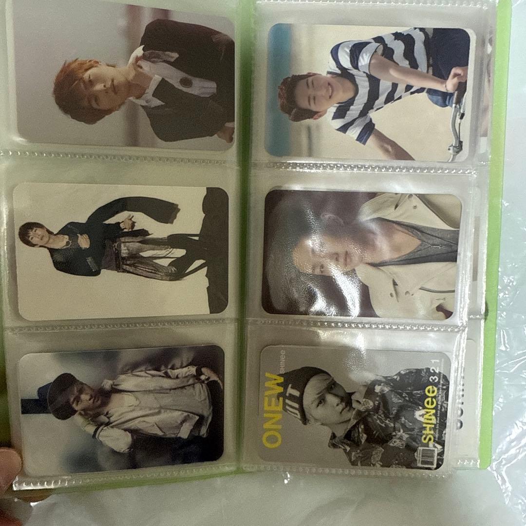 ち*い様 ONEW アルバム 、トレカ、グッズ コレクション