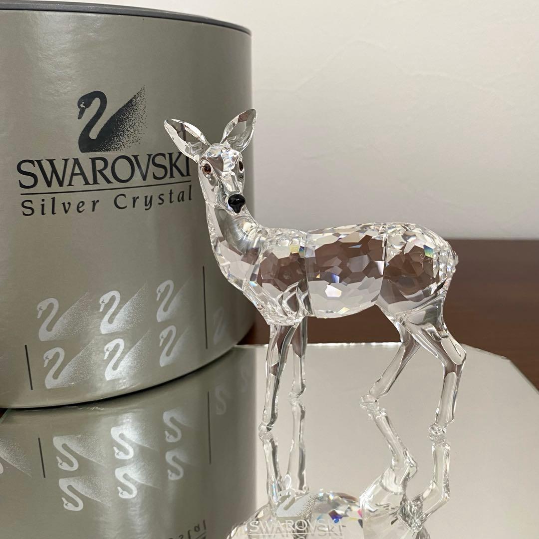 SWAROVSKI スワロフスキー クリスタル 雌ジカ 鹿 置物
