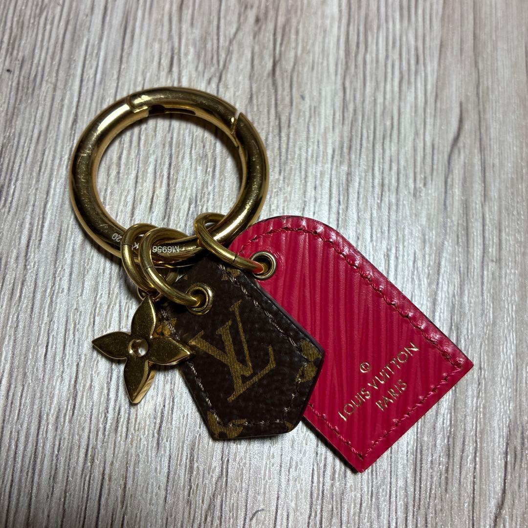 Louis Vuitton キーホルダー・キーリング　赤　モノグラム　エピ