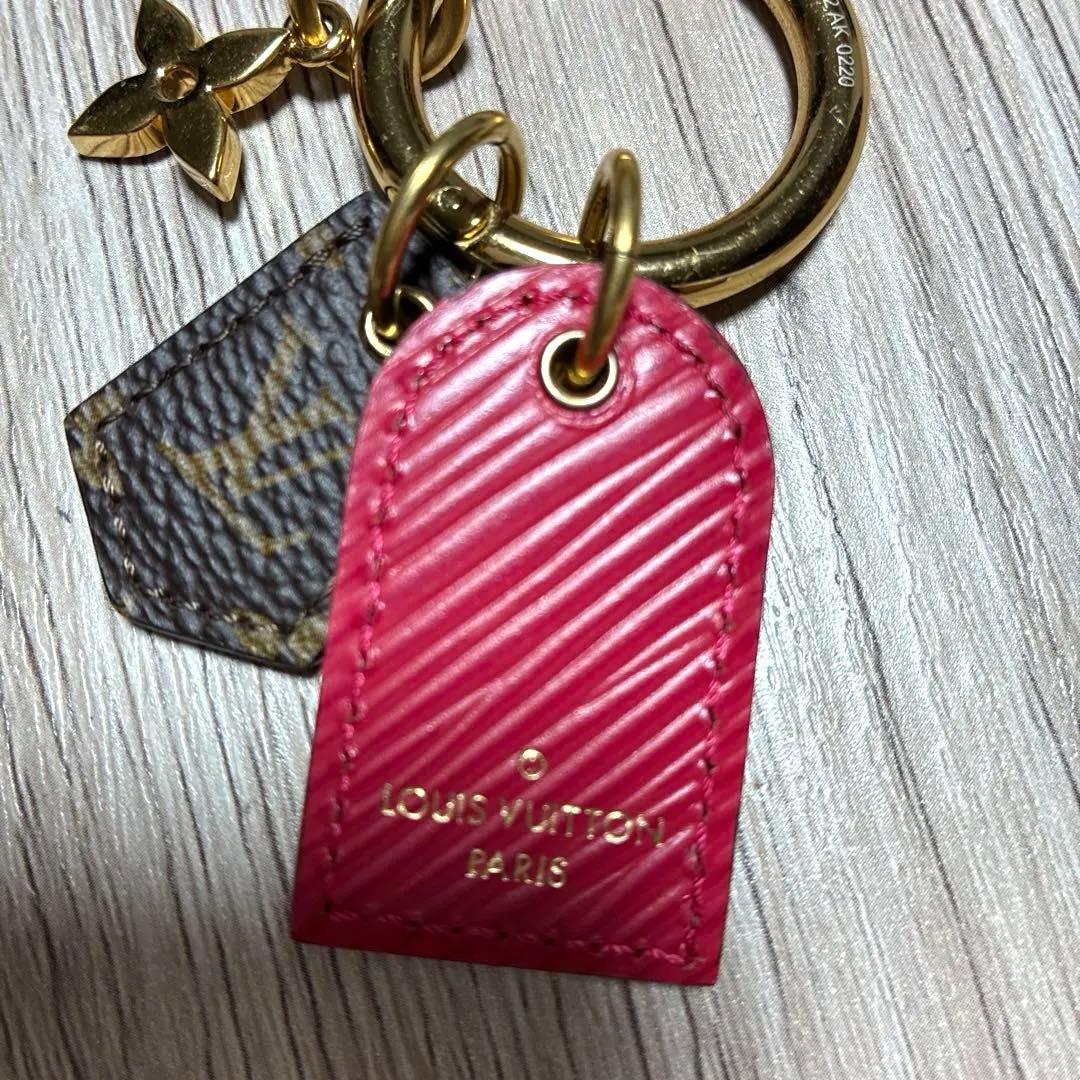 Louis Vuitton キーホルダー・キーリング　赤　モノグラム　エピ