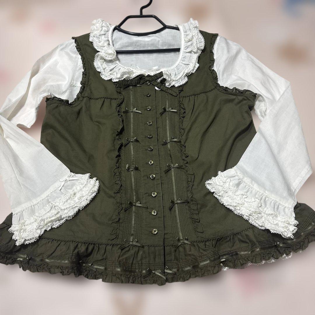 ピンクハウス　サテンリボンが可愛いオーバーベスト