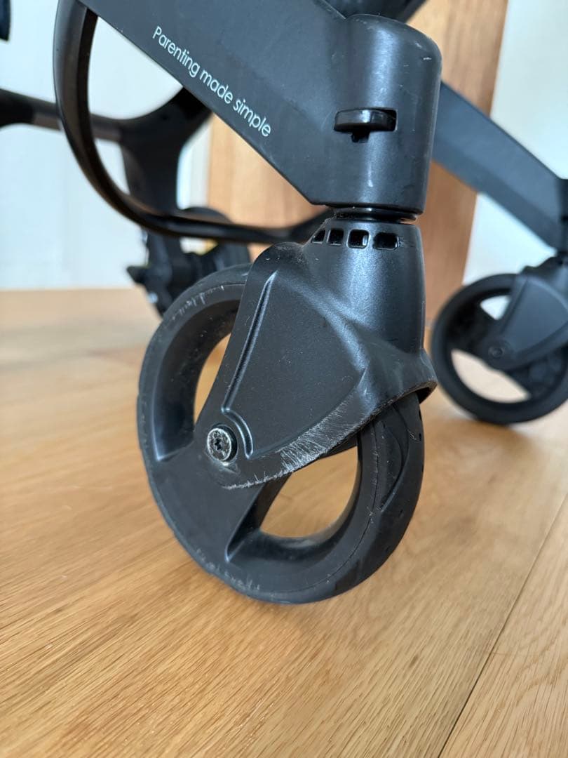 Doona ベビーカー チャイルドシート (新生児用クッション、レインカバー付)