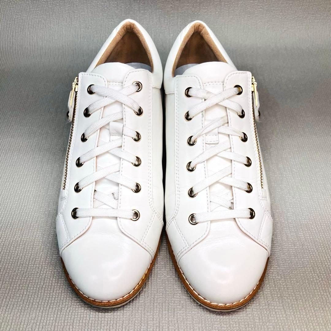 【極美品】銀座かねまつ24.5㌢サイドジップ 上品レザースニーカー　白×ゴールド