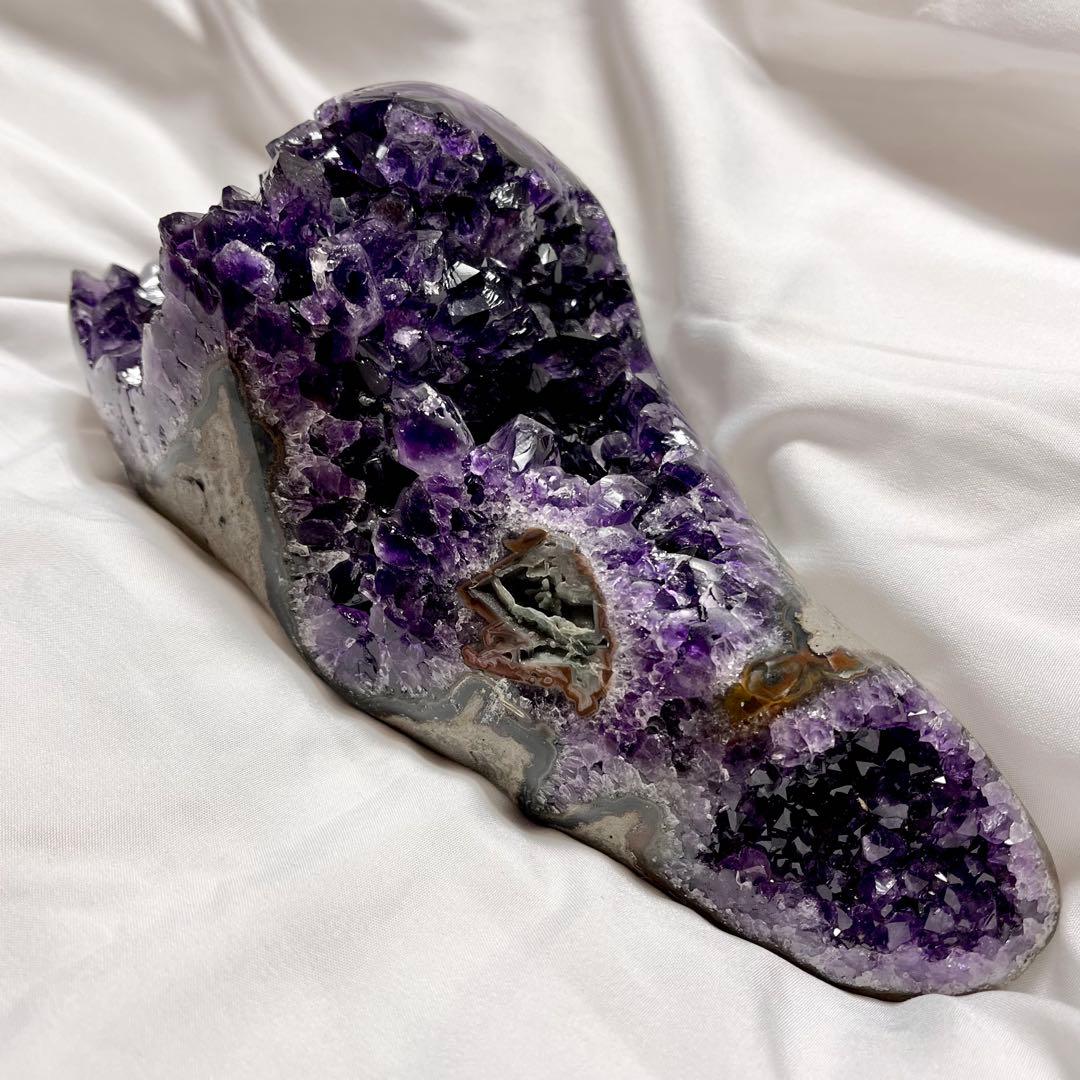 極上　ウルグアイ産アメジスト　アメジスト　クラスター　原石　天然石　水晶　置物