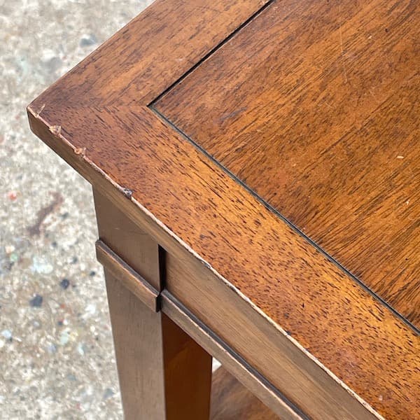 ドレクセルヘリテイジ　トライユン　サイドテーブル　ナイトテーブル