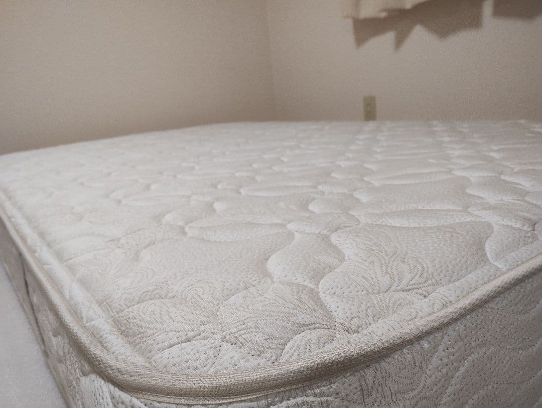 静岡西部発★指定地域内送料無料★シモンズ★S/Dマット/ ゴールデンバリュ★美品