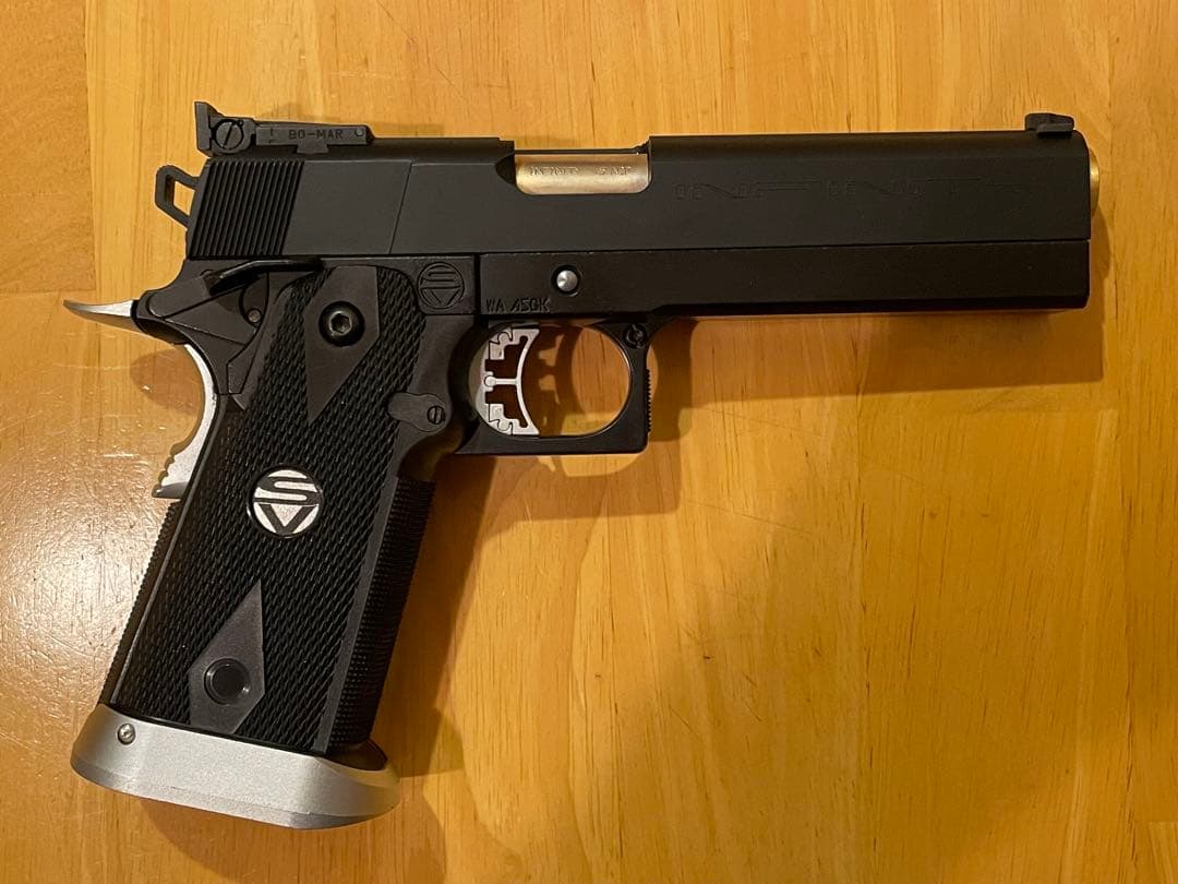 最終価格　ウエスタンアームズ　インフィニティ　ガンケース　スペアマガジン付き