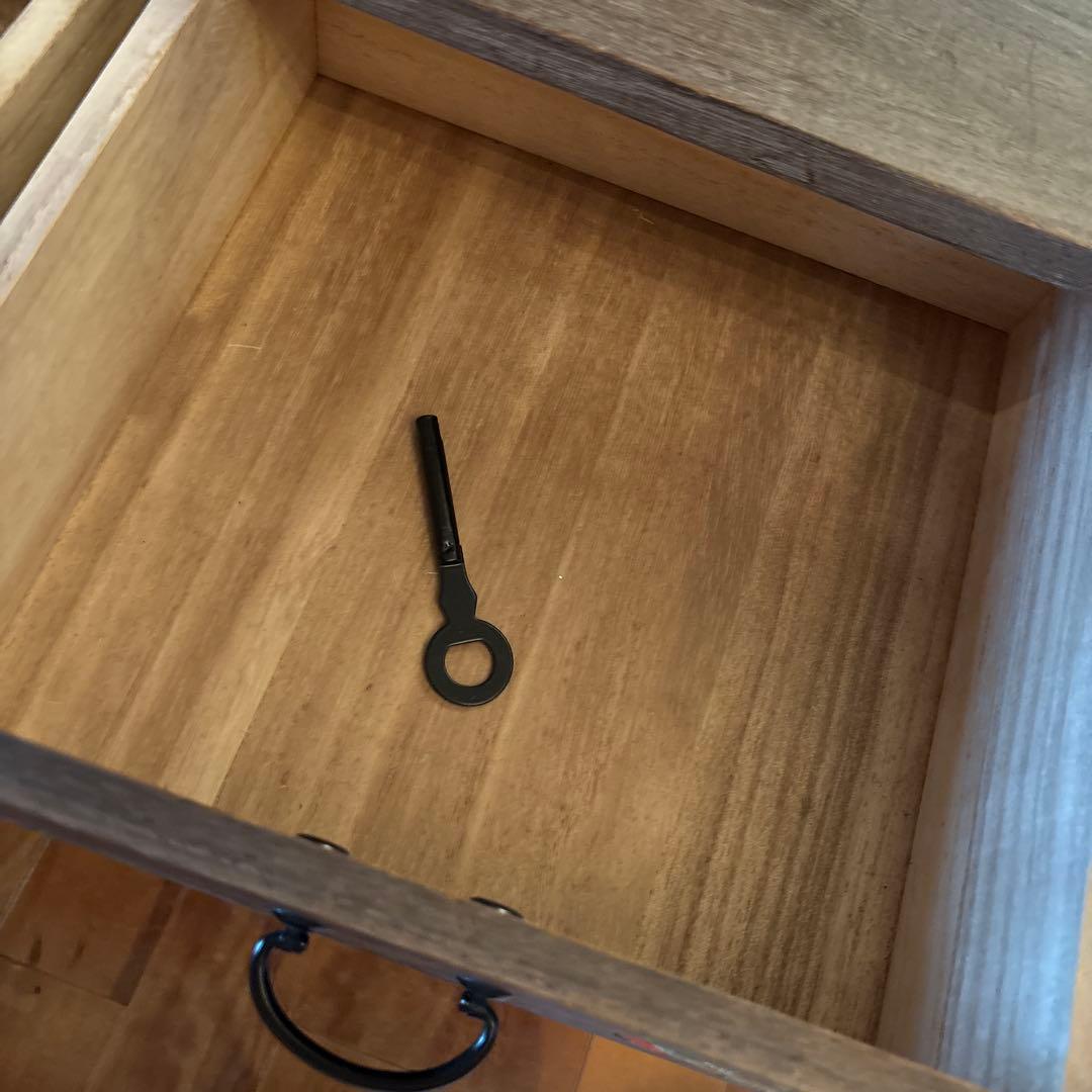 箱長　箪笥　木目込　桐木目込細工　鈴　昭和レトロ　インテリア　訳あり