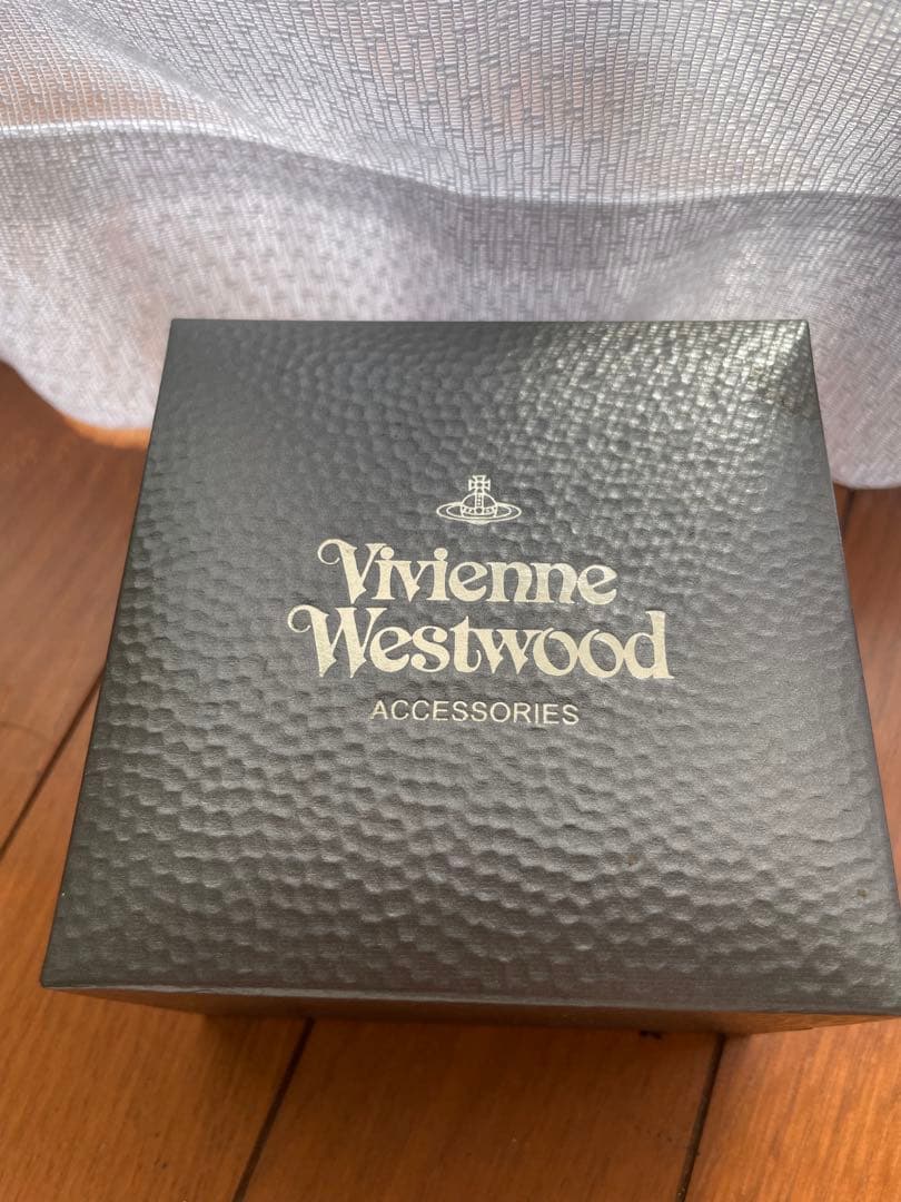 Vivienne Westwood アナログ時計　チェーンマイユ