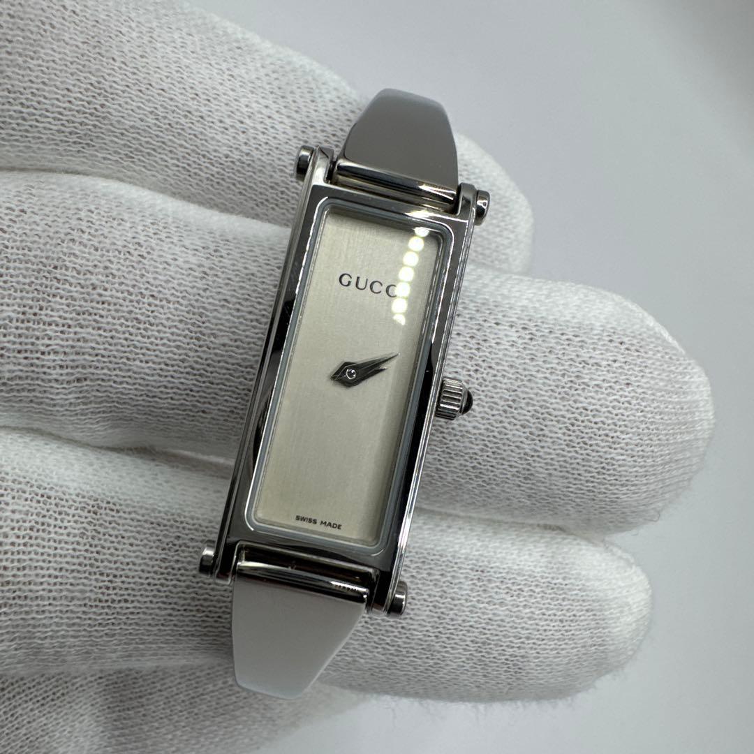 新品未使用品 GUCCI 時計 1500L バングルタイプ 稼働品