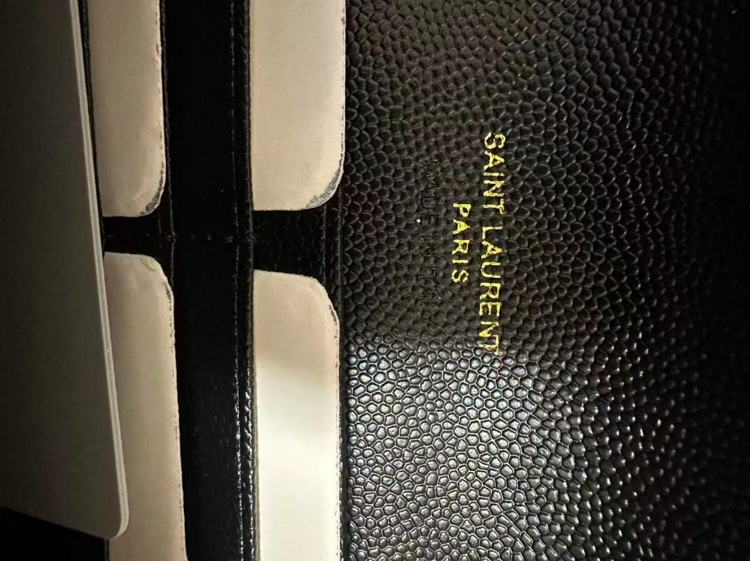 美品 Saint Laurent ブラック ロング財布