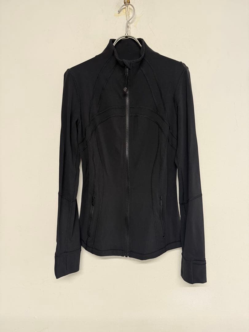 美品。lululemon ルルレモンDefine ジャケット Luon