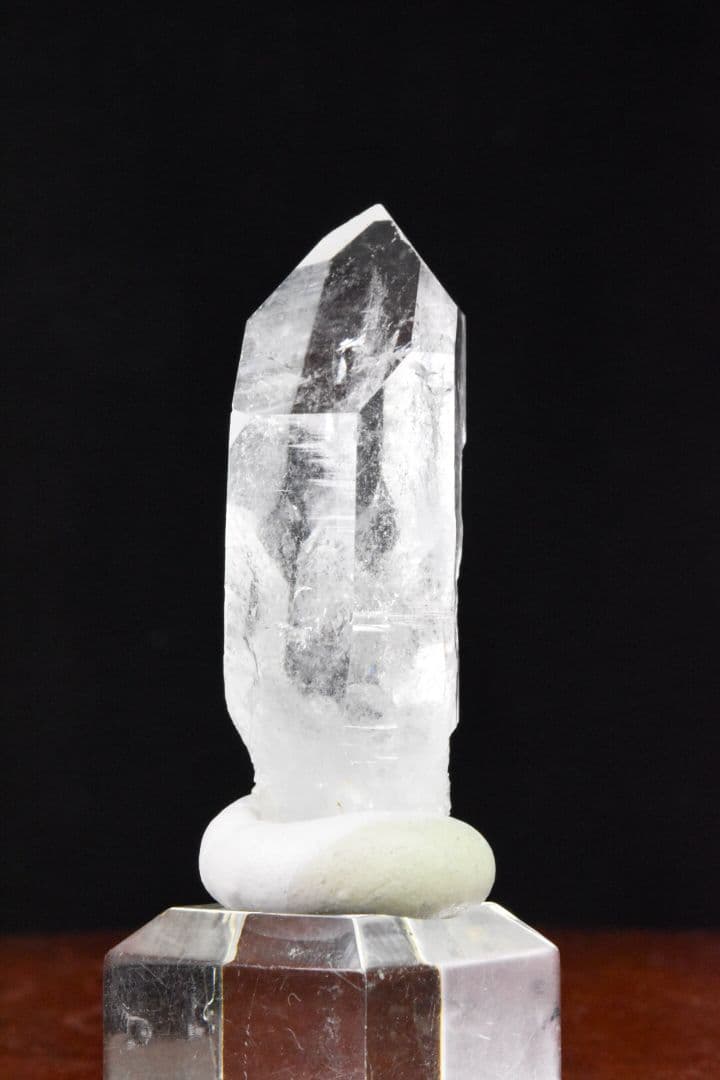 専用ページ 超希少！エベレストベースキャンプ付近産 クリアポイント 21.61g